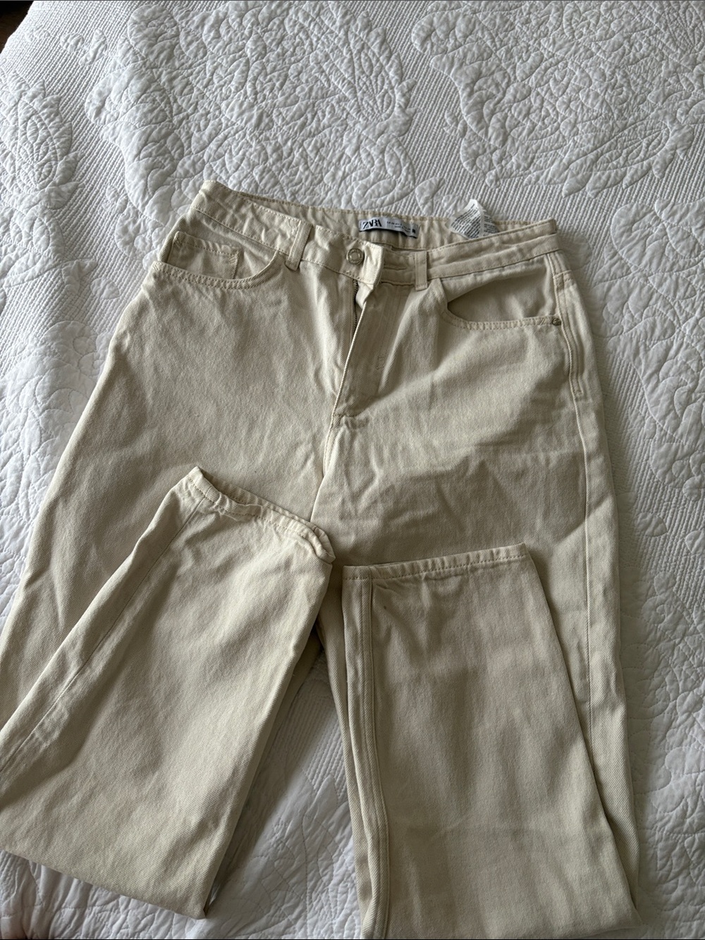 Zara Men's Beige Straight-Leg Chinos